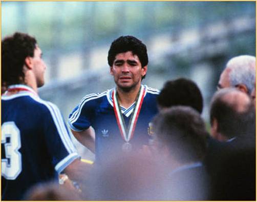 Maradona llora