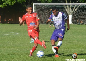11Juventud-Independiente-vs-Chalatenango-jornada-4-Apertura-2015