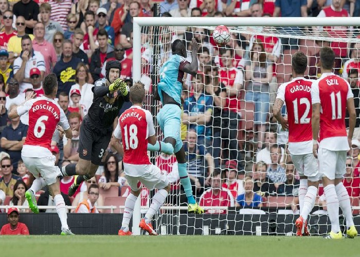 West ham derrota al Arsenal Jornada 1